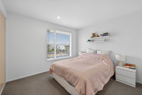 Photo of property in 8 Sunshine Lane, New Brighton, Christchurch, 8083