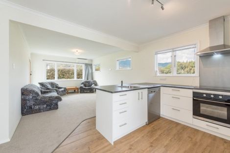 Photo of property in 4 Mcmahon Street, Stoke, Nelson, 7011