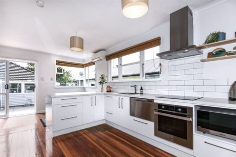 Photo of property in 56 Pacific Road, North New Brighton, Christchurch, 8083