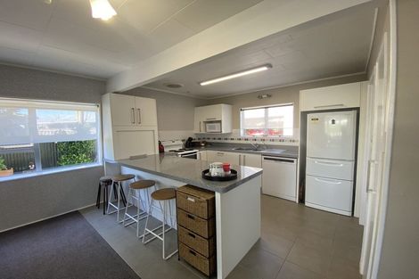 Photo of property in 38 Gold Street, Waitara, 4320