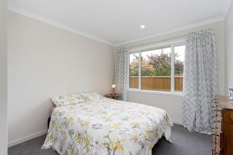 Photo of property in 16 West Place, Greenmeadows, Napier, 4112