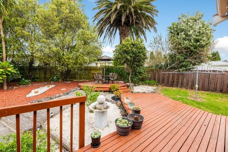 Photo of property in 23 Patts Avenue, Glendene, Auckland, 0602