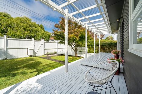 Photo of property in 1/14 Montgomery Avenue, Belmont, Auckland, 0622