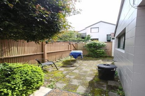 Photo of property in 1 Kim Street, Khandallah, Wellington, 6035