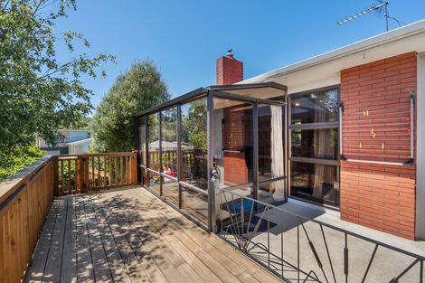 Photo of property in 16 Kinmont Crescent, Kinmont Park, Mosgiel, 9024