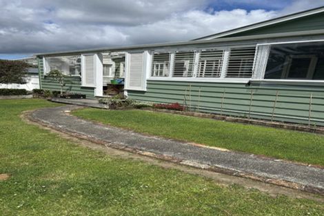 Photo of property in 47 Roland Road, Greenhithe, Auckland, 0632