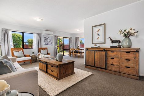 Photo of property in 6a Esmeralda Street, Welcome Bay, Tauranga, 3112