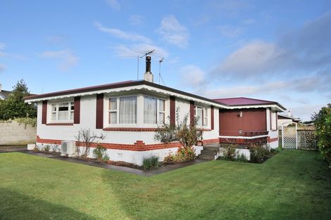Photo of property in 6 Pine Crescent, Hargest, Invercargill, 9810
