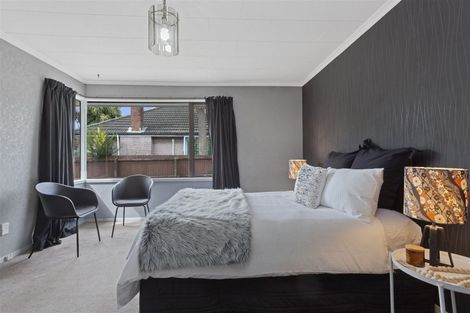 Photo of property in 9 Kendal Avenue, Burnside, Christchurch, 8053