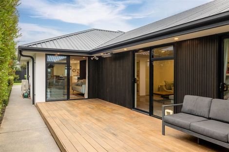 Photo of property in 67 Mays Road, St Albans, Christchurch, 8052