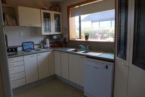 Photo of property in 63 Sarabande Avenue, Redwood, Christchurch, 8051