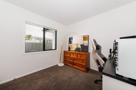 Photo of property in 7b Terrace Street, Marton, 4710