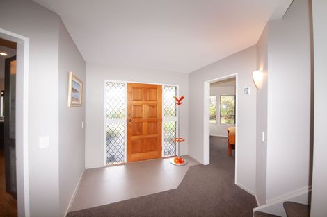 Photo of property in 2 Furlong Crescent, Churton Park, Wellington, 6037