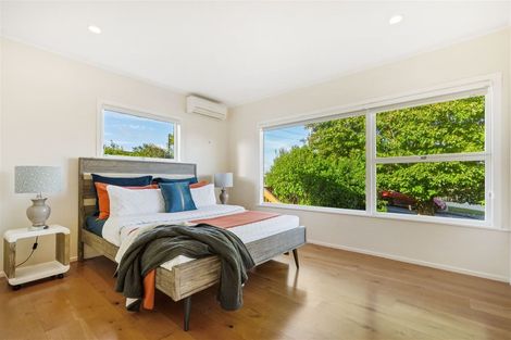 Photo of property in 1 Jacaranda Avenue, Beach Haven, Auckland, 0626