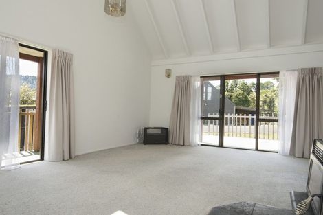 Photo of property in 12 Southridge Drive, Ohakune, 4625