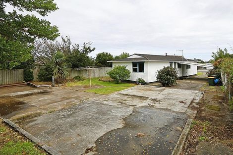 Photo of property in 14 Ponderosa Place, Opunake, 4616