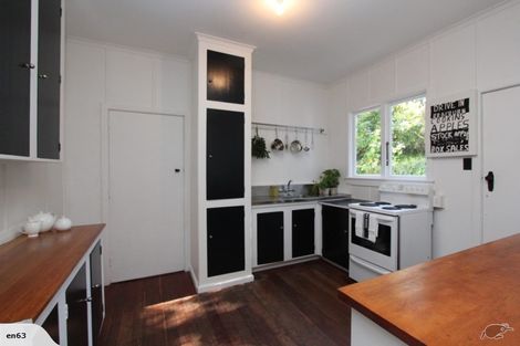 Photo of property in 12a Harvey Road, Bluff Hill, Napier, 4110