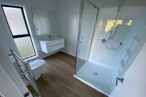 Photo of property in 27b Kitchener Terrace, Johnsonville, Wellington, 6037