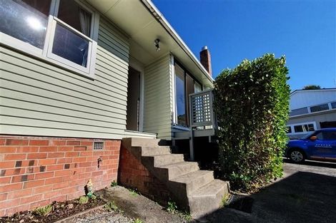 Photo of property in 1/26 Becroft Drive, Forrest Hill, Auckland, 0620