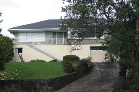 Photo of property in 40 Mayfair Crescent, Mairangi Bay, Auckland, 0630