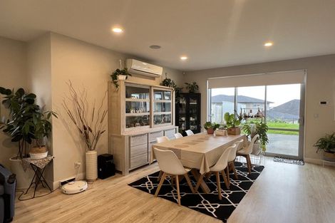 Photo of property in 4 Vue Terrace, Silverdale, 0932