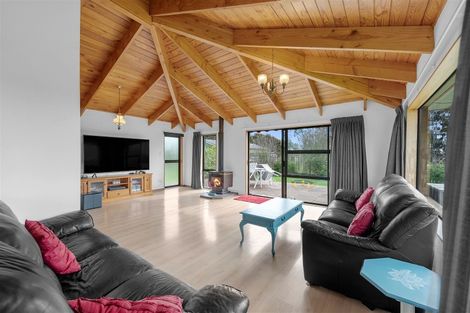 Photo of property in 244 Cossey Road, Drury, 2577