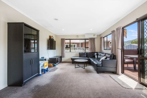 Photo of property in 13 Woodland Grove, Wainuiomata, Lower Hutt, 5014