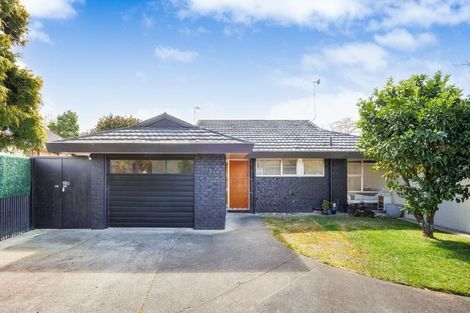 Photo of property in 18d Montgomery Terrace, Hokowhitu, Palmerston North, 4410