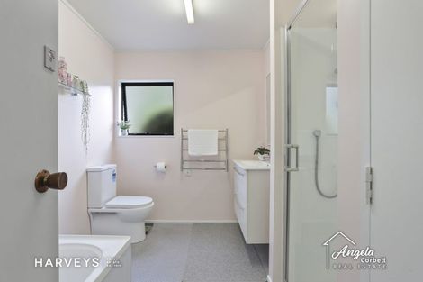 Photo of property in 29a Rua Road, Glen Eden, Auckland, 0602