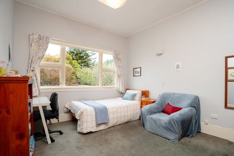 Photo of property in 23 Naughton Terrace, Kilbirnie, Wellington, 6022
