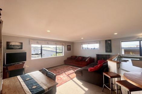Photo of property in 2/75 Hine Street, New Plymouth, 4310