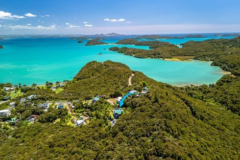 Photo of property in 264a Kempthorne Road, Russell, 0272