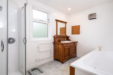 Photo of property in 117 Forfar Street, Clyde Hill, Dunedin, 9011