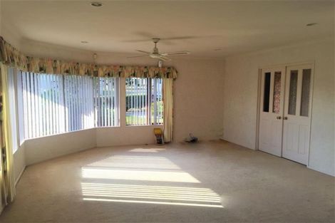 Photo of property in 227a Hill Road, The Gardens, Auckland, 2105