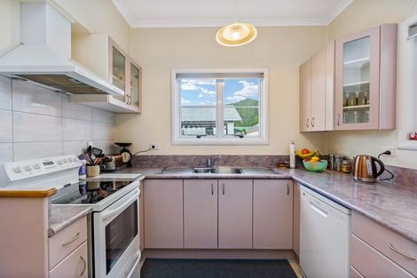 Photo of property in 2 Brighton Road, Kensington, Whangarei, 0112