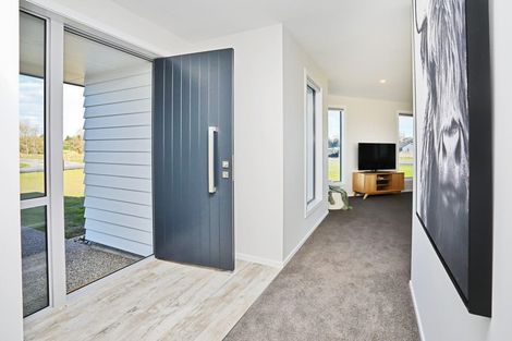 Photo of property in 12 Highland Rise, Waihopai, 9872