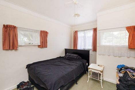Photo of property in 28-30 Rawhiti Avenue, Palmerston North, 4410