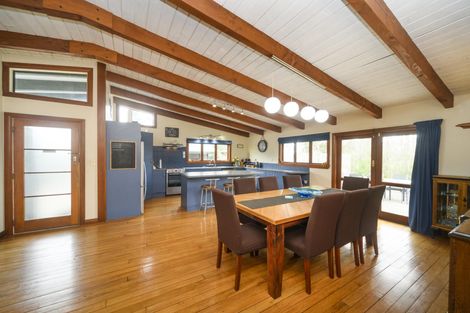 Photo of property in 803 Roberts Line, Bunnythorpe, Palmerston North, 4478