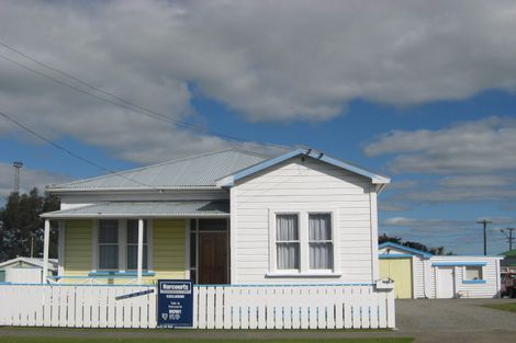 Photo of property in 12 Matai Street, Marton, 4710