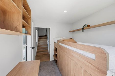 Photo of property in 1/186 Forrest Hill Road, Forrest Hill, Auckland, 0620