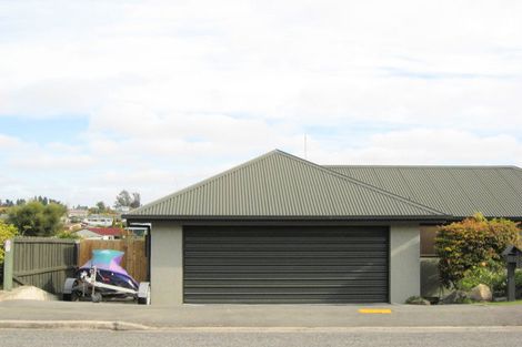 Photo of property in 38 Temple Crescent, Gleniti, Timaru, 7910