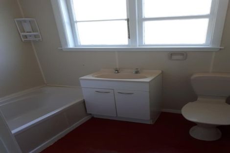 Photo of property in 115 Judd Crescent, Naenae, Lower Hutt, 5011