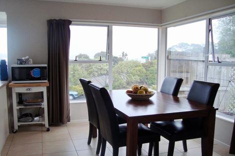 Photo of property in 1/14 Witheford Drive, Bayview, Auckland, 0629