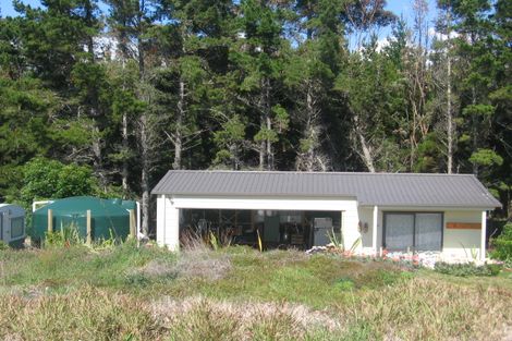Photo of property in 215 Bluff Road, Kuaotunu West, Whitianga, 3592
