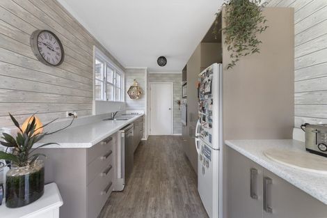 Photo of property in 101c Frankley Road, Frankleigh Park, New Plymouth, 4310