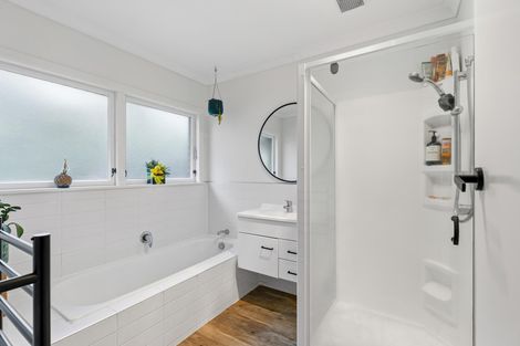 Photo of property in 16 Burwood Road, Matamata, 3400