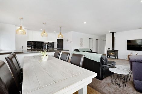 Photo of property in 13 Ash Avenue, Albert Town, Wanaka, 9305