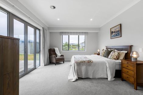 Photo of property in 83 Whare Marama Drive, Leamington, Cambridge, 3432