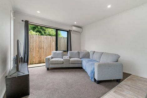 Photo of property in 9/16 Russell Road, Manurewa, Auckland, 2102