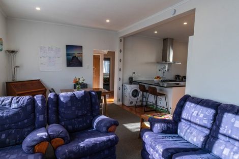 Photo of property in 89 Riverside Drive, Waiwhetu, Lower Hutt, 5010